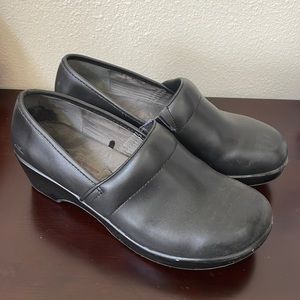 Jambu Black Clog